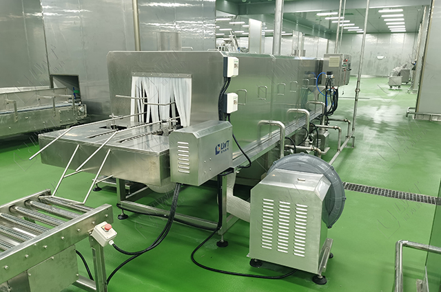 周轉(zhuǎn)筐清洗機